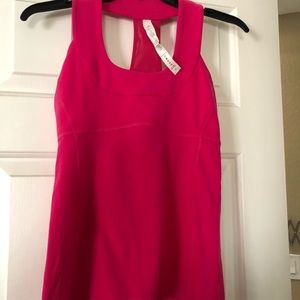 Lululemon top